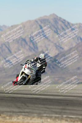 media/Nov-29-2025-TrackXperience (Sat) [[2953a387f4]]/3-Level 1/Session 6 Turn 9/